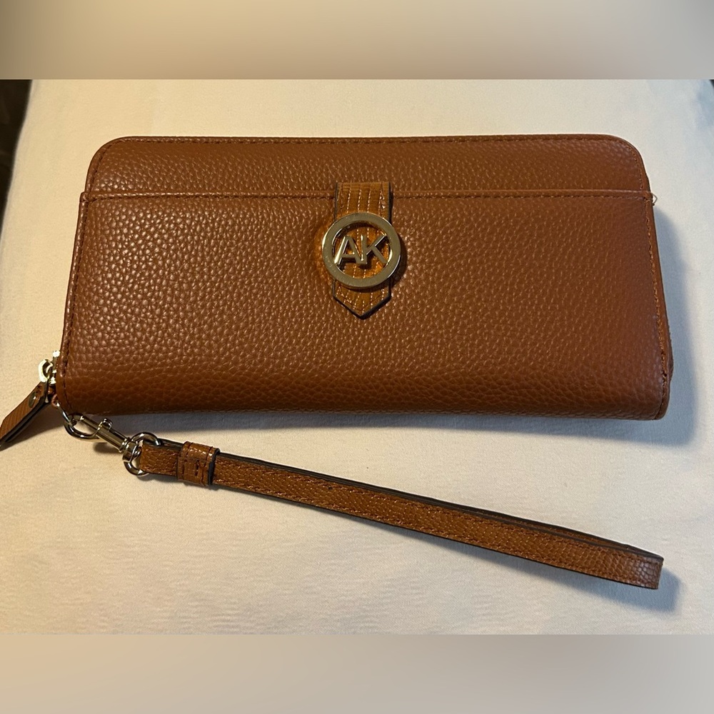Anne Klein Brown Pebbled Leather Wristlet Wallet